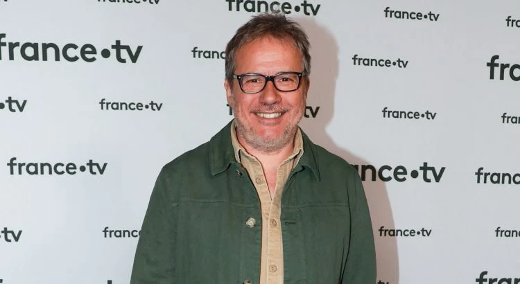 philippe gougler parle combien de langues